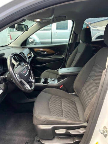 2020 GMC Terrain SLE