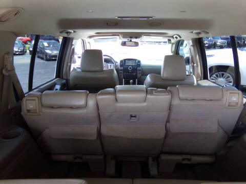 2010 Nissan Pathfinder LE
