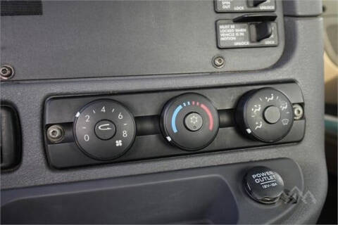 2015 Freightliner Cascadia