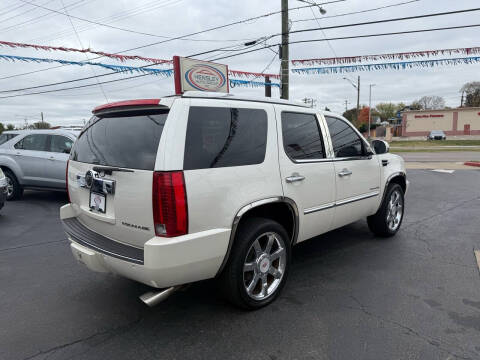 2011 Cadillac Escalade Premium