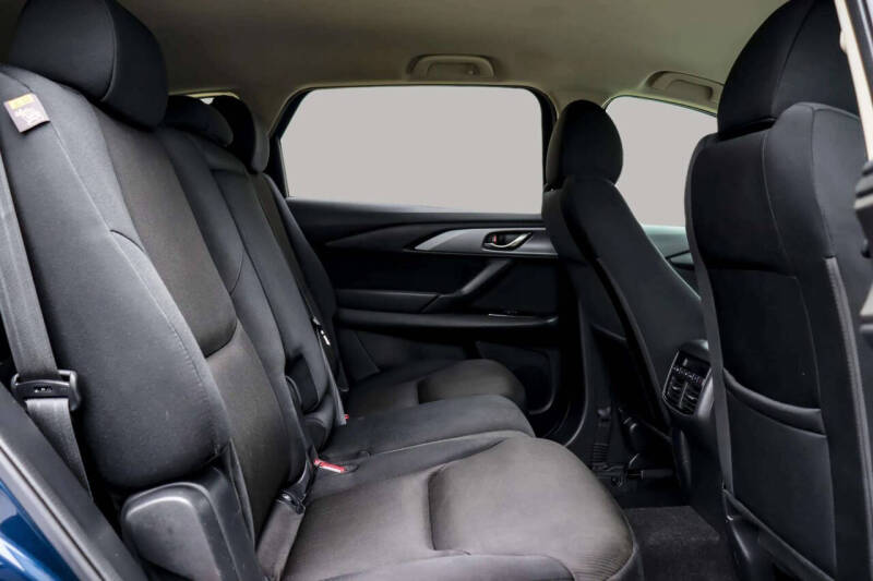 2022 Mazda CX-9 Sport