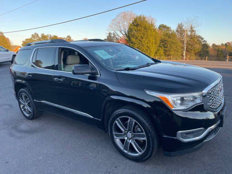 2017 GMC Acadia Denali
