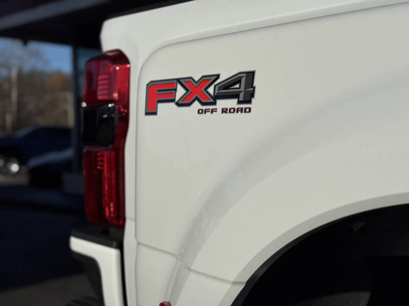 2023 Ford F-450 Super Duty King Ranch