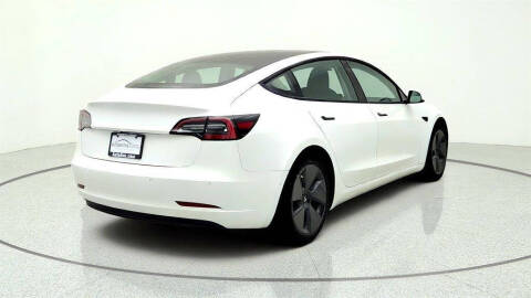 2021 Tesla Model 3 Standard Range Plus
