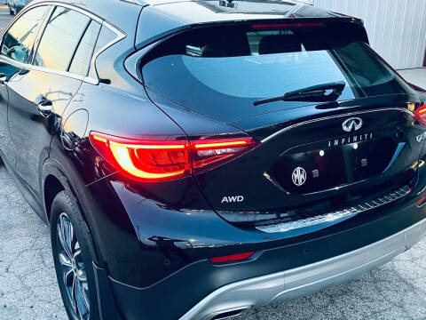 2019 Infiniti QX30 Luxe