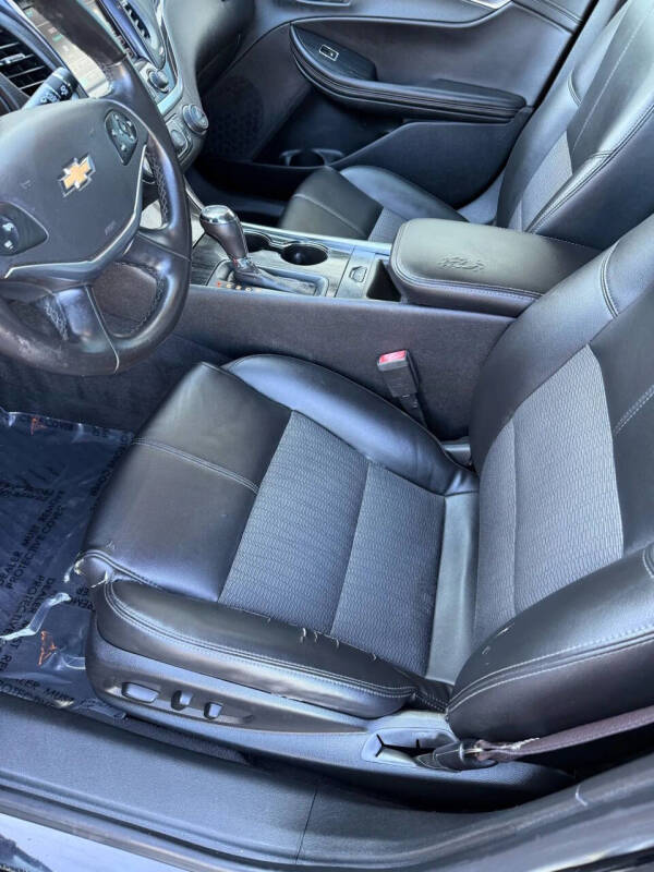 2017 Chevrolet Impala LT