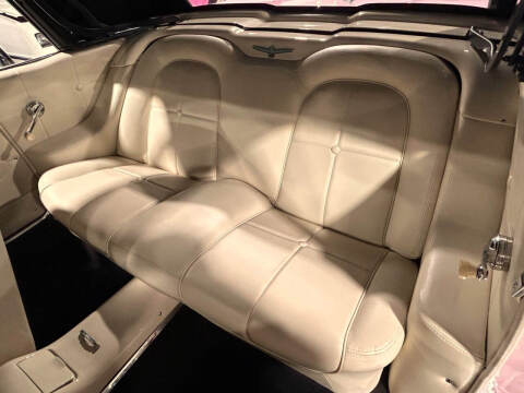 1960 Ford Thunderbird