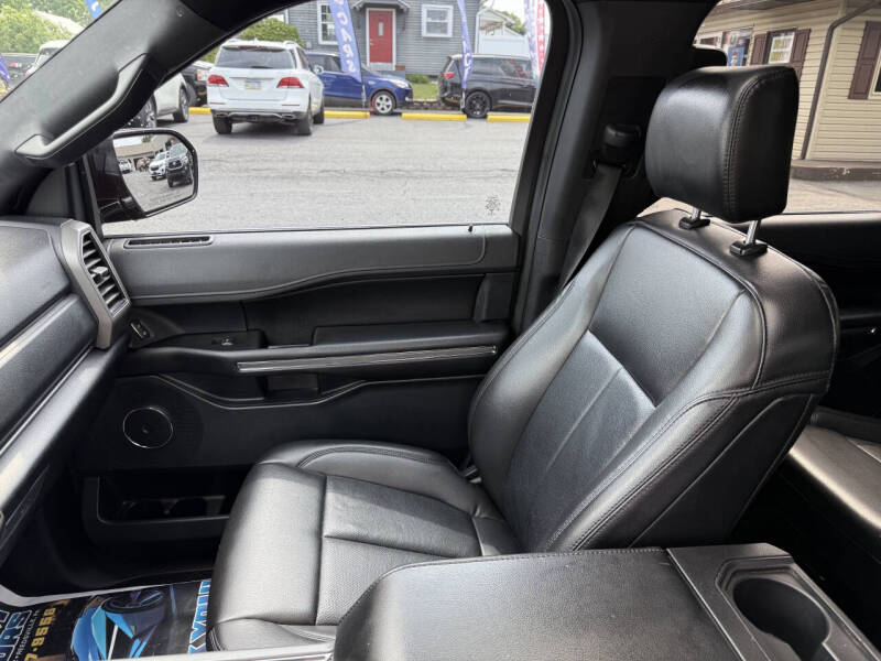 2020 Ford Expedition XLT