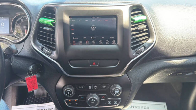 2019 Jeep Cherokee Latitude