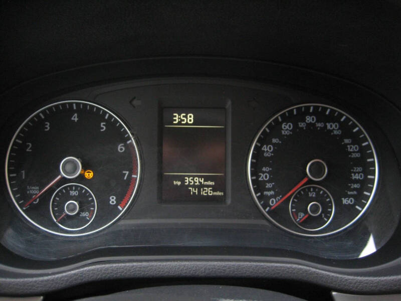 2015 Volkswagen Passat 1.8T Limited Edition