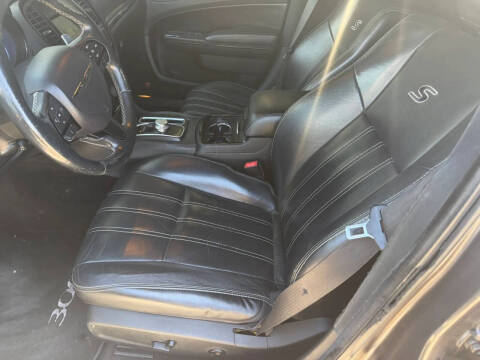 2016 Chrysler 300