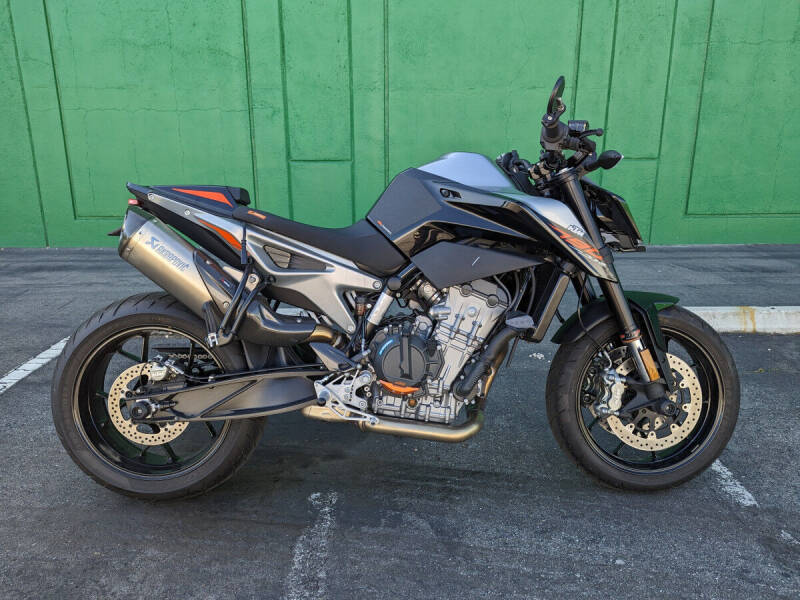2019 KTM 790 Duke