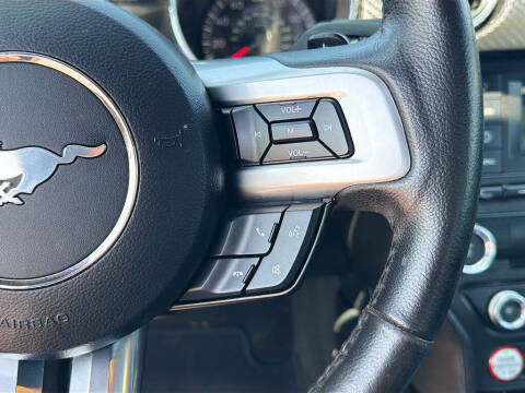 2016 Ford Mustang V6