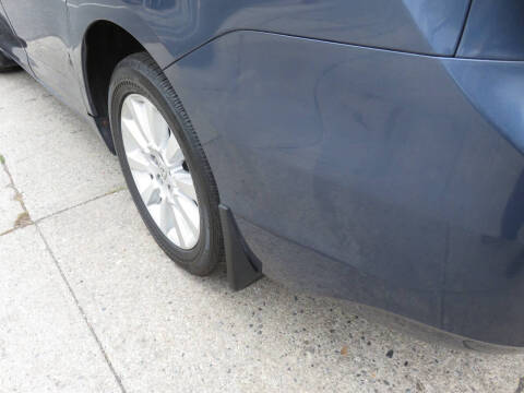 2014 Toyota Sienna XLE 7-Passenger