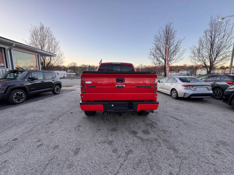 2010 Ford F-150 SVT Raptor photo 5