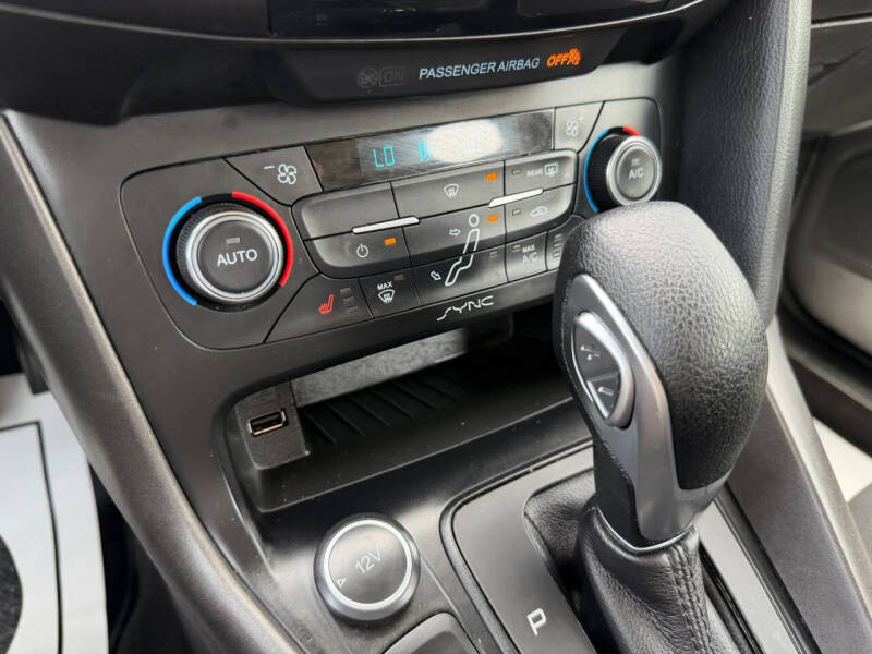 2017 Ford Focus SEL