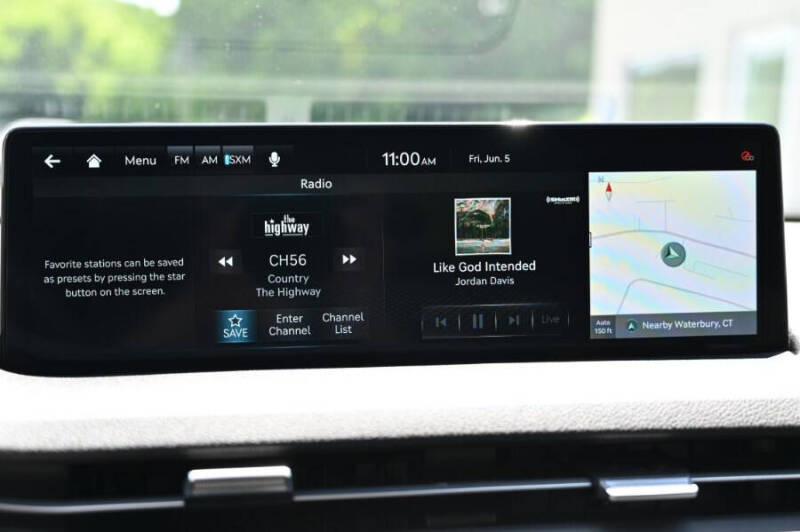2025 Genesis GV70 2.5T Standard