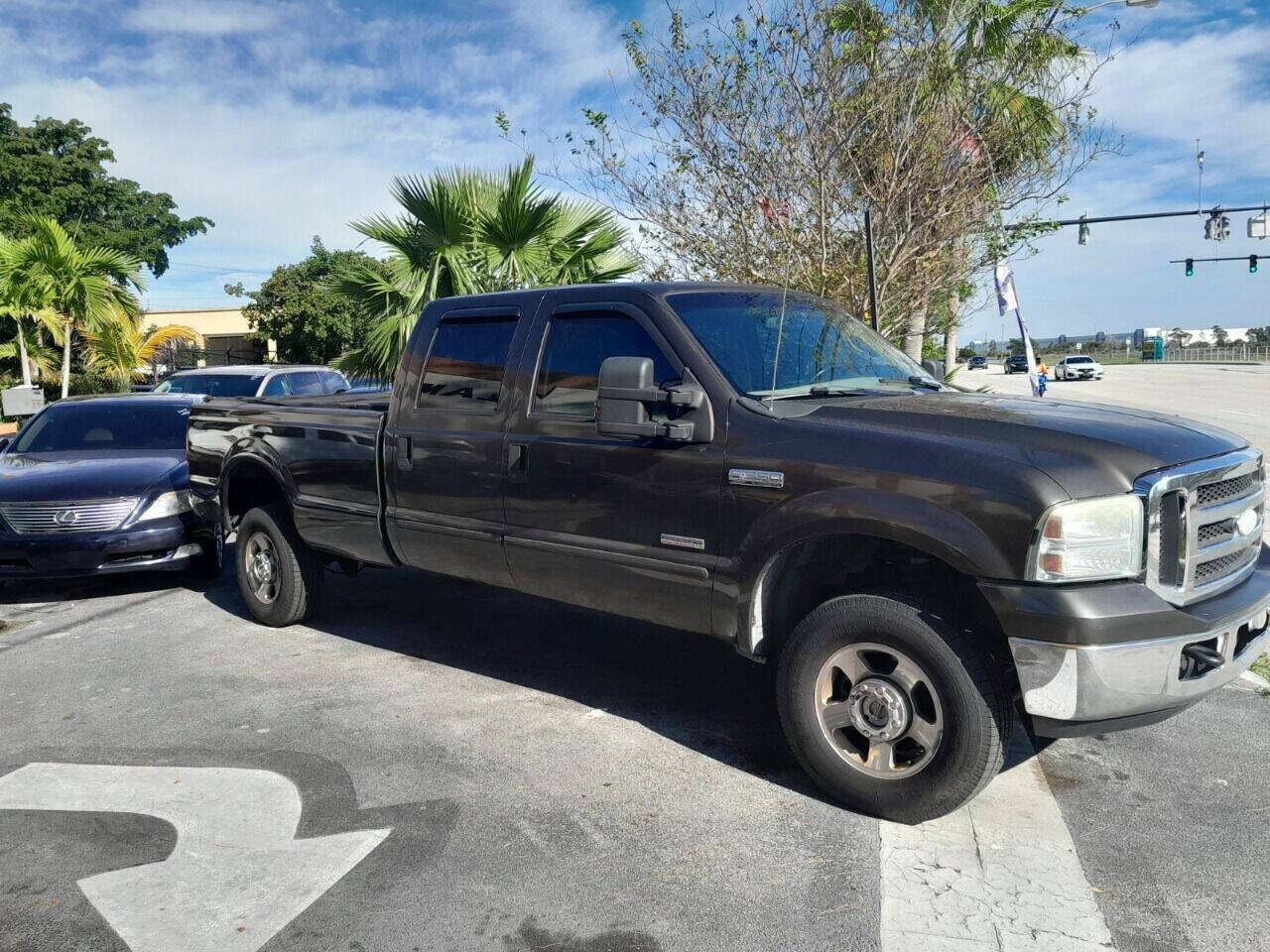 2005 Ford F-350 Super Duty  - $9,950