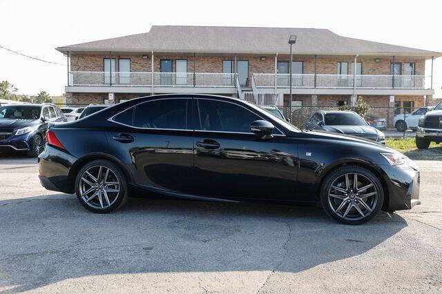 2017 Lexus IS 200t