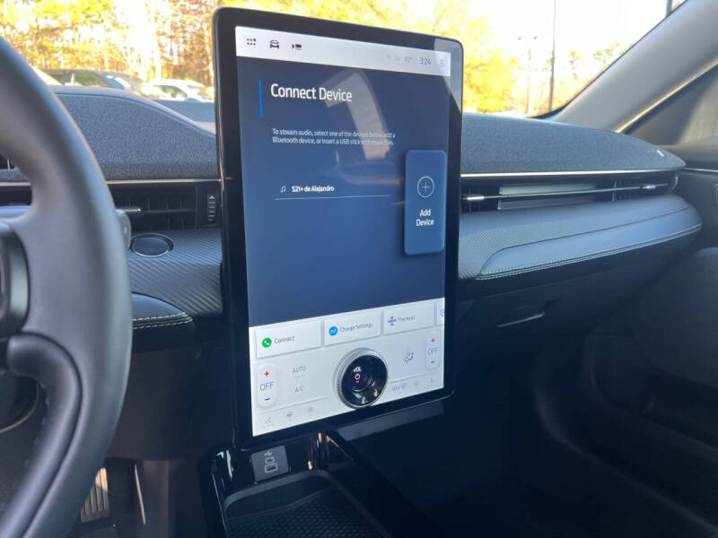 2025 Ford Mustang Mach-E Premium