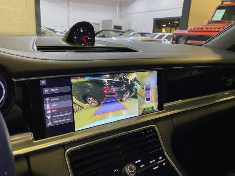 2018 Porsche Panamera