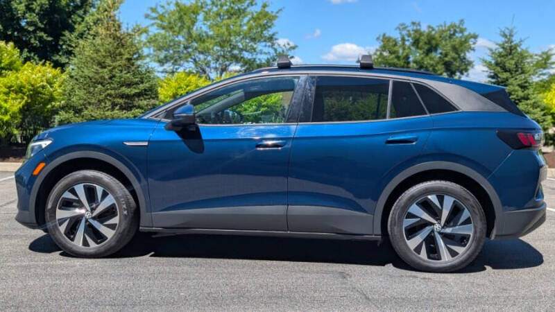 2023 Volkswagen ID.4 Pro