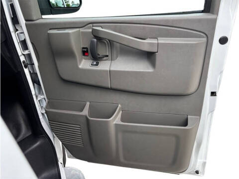 2024 GMC Savana 2500