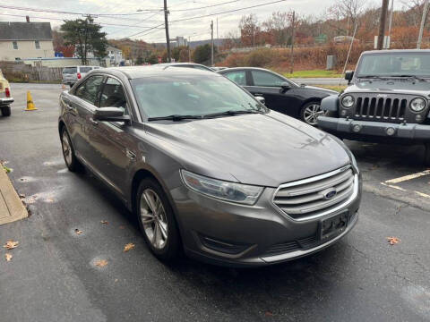 2013 Ford Taurus SEL