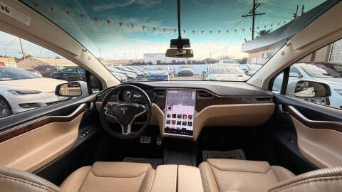 2016 Tesla Model X P90D