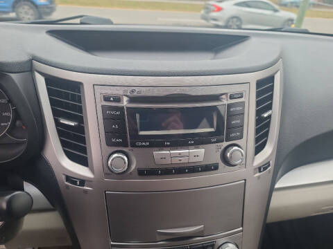 2013 Subaru Outback 2.5i Premium