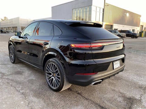 2022 Porsche Cayenne Coupe Platinum Edition
