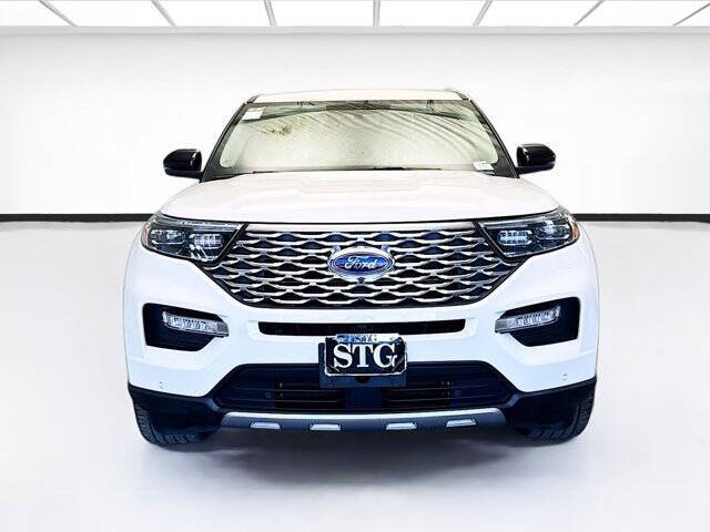 2022 Ford Explorer Hybrid Platinum