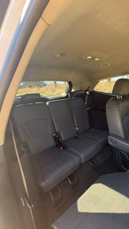 2020 Buick Enclave Essence