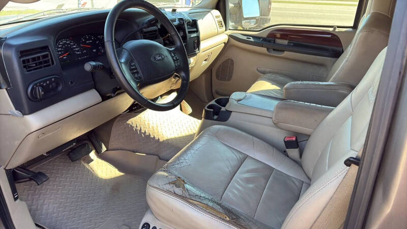 2005 Ford Excursion Limited
