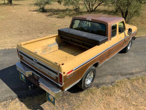 1975 Ford F-250