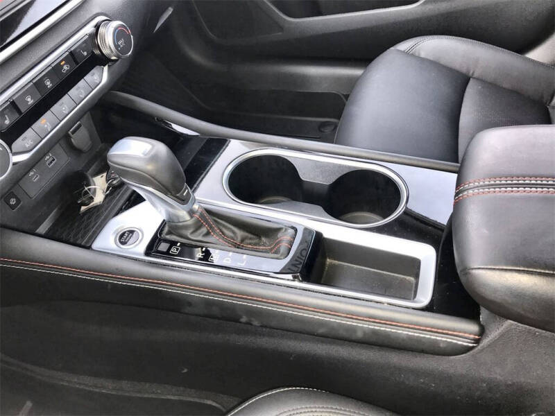 2023 Nissan Altima 2.5 SR