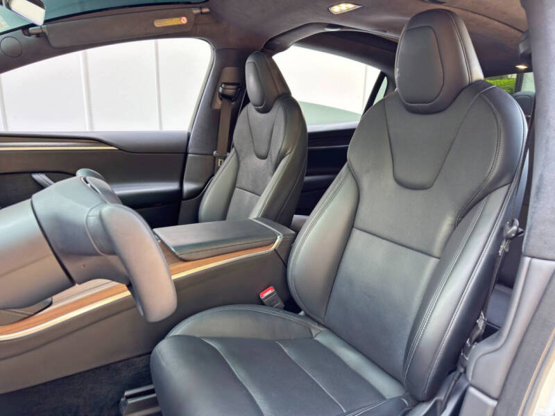 2022 Tesla Model X