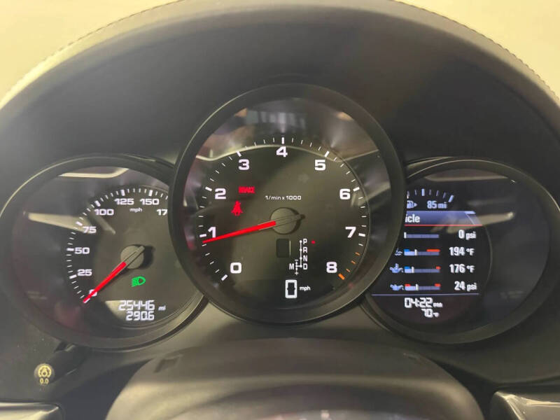 2018 Porsche 718 Cayman