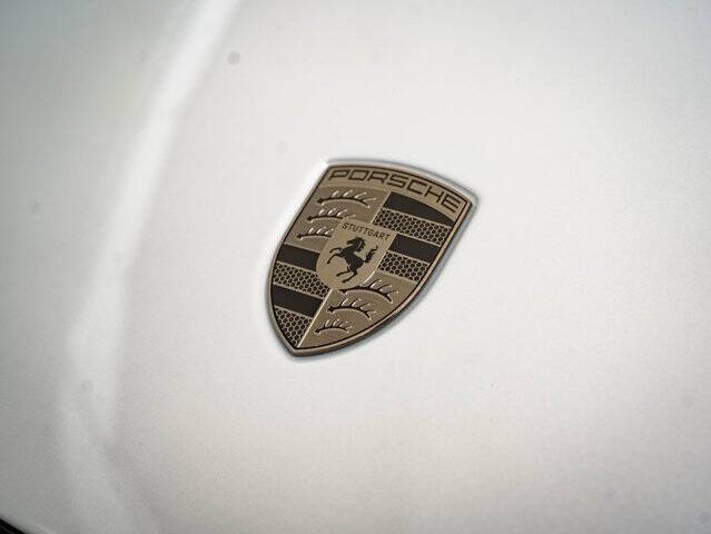 2025 Porsche 911 Turbo