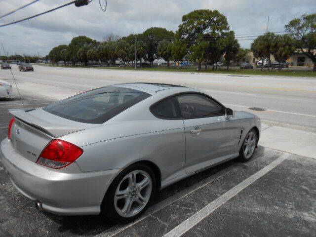 2006 Hyundai Tiburon GT