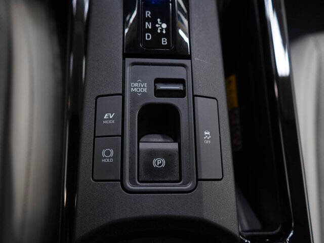 2023 Toyota Prius XLE