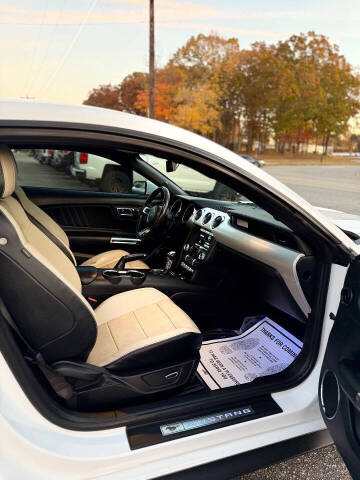 2015 Ford Mustang EcoBoost Premium