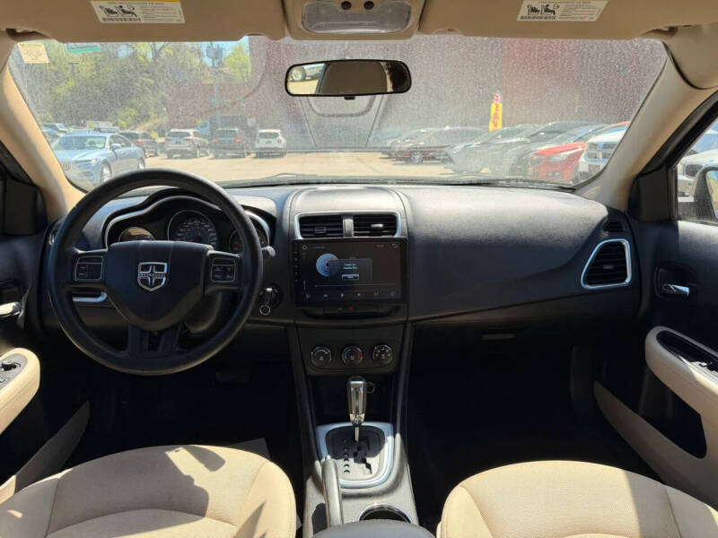 2013 Dodge Avenger SE