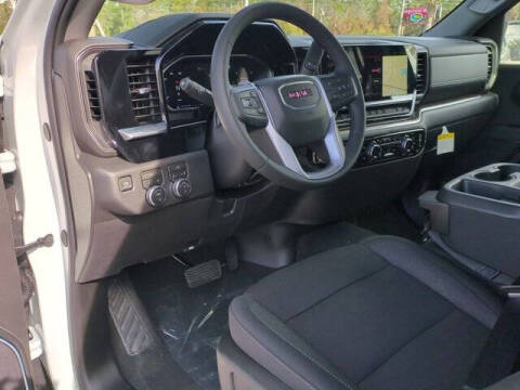 2026 GMC Sierra 1500 Elevation Standard