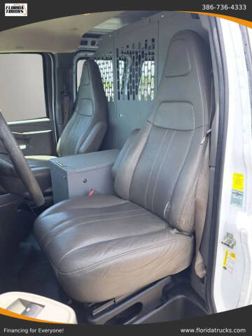 2017 Chevrolet Express 2500