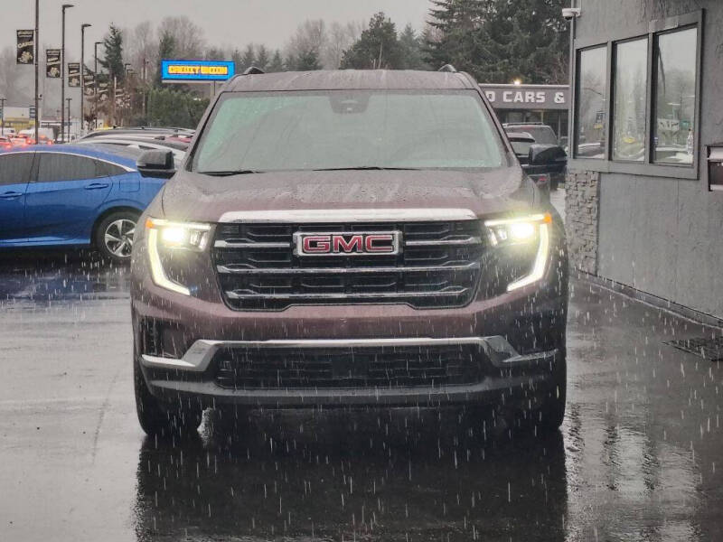 2025 GMC Acadia Elevation