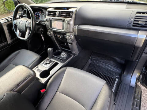 2017 Toyota 4Runner SR5 Premium