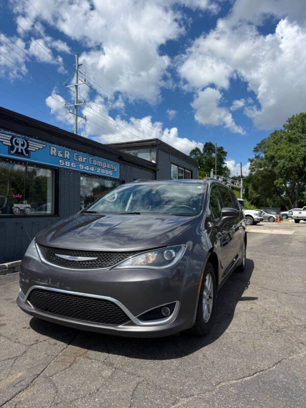 2020 Chrysler Pacifica Touring