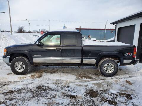 1999 GMC Sierra 2500 for sale at GOOD NEWS AUTO SALES in Fargo ND