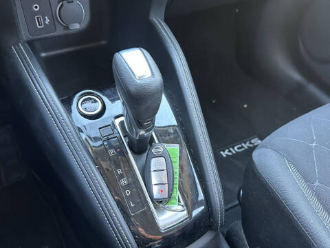2019 Nissan Kicks SV